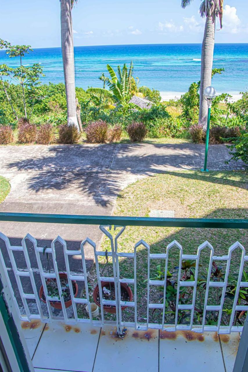 Ferienwohnung Malibu Ocean View Studio Montego Bay Exterior foto